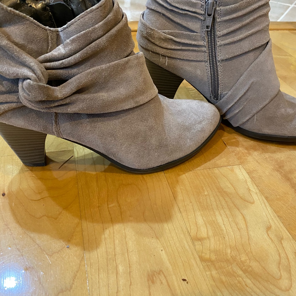 Andrew Geller Booties